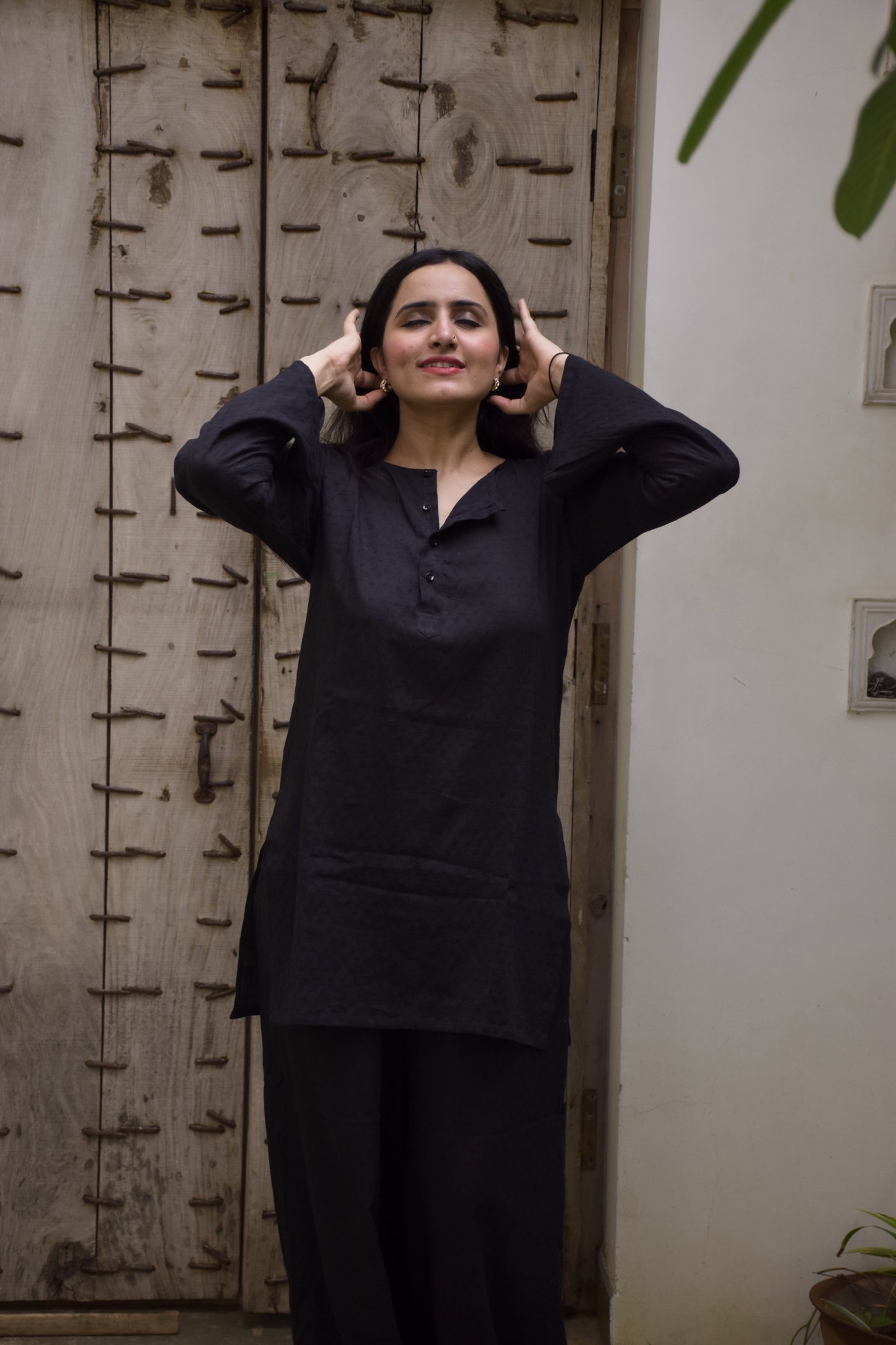 The lazy Sunday black tunic set