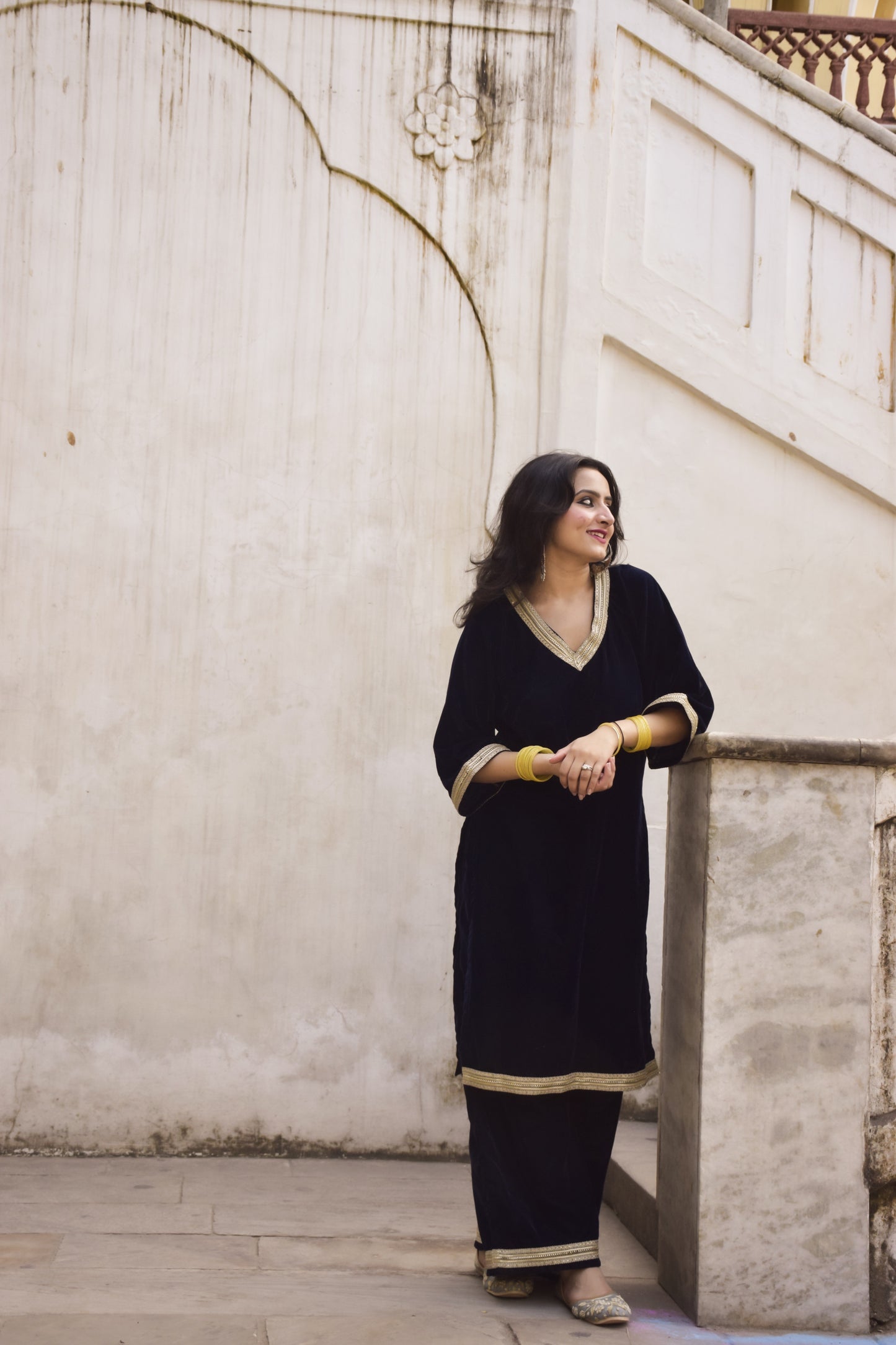 Noor Velvet Kurta Set