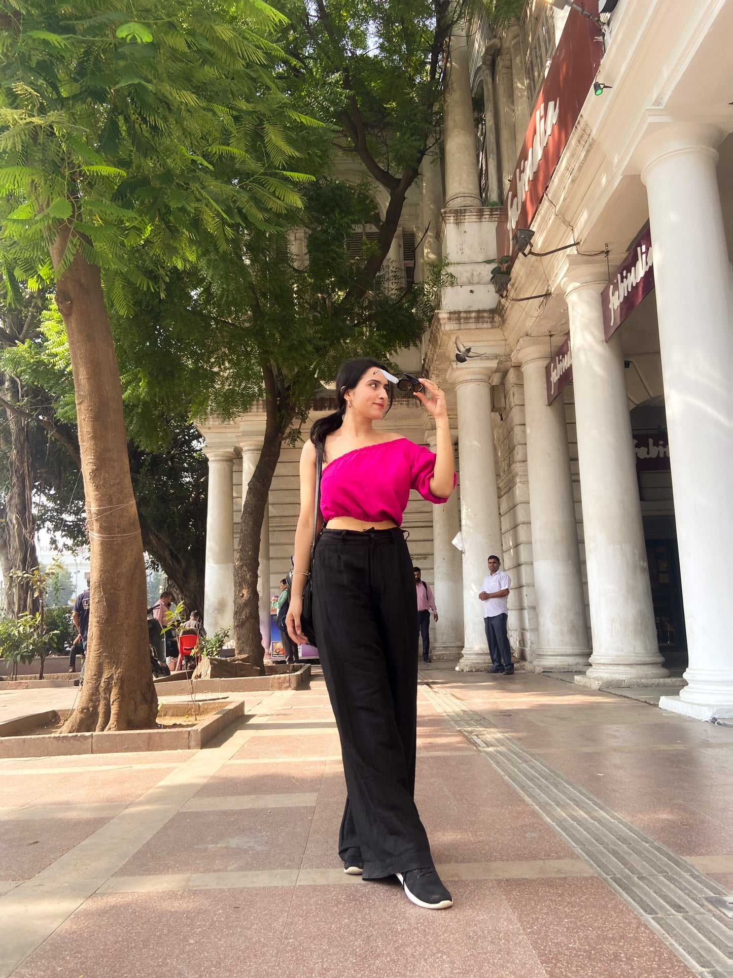 BELLA ONE SHOULDER TOP