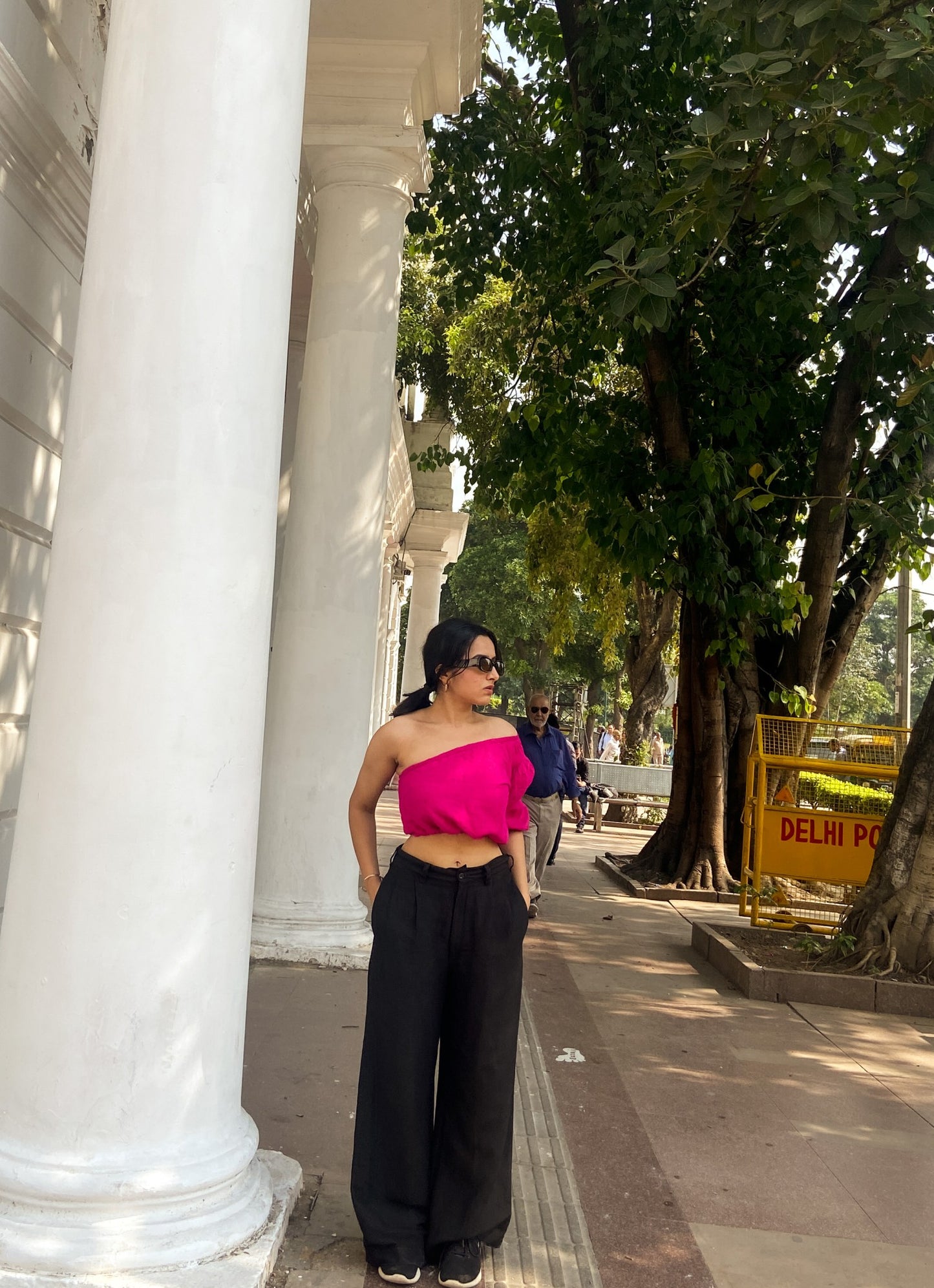 BELLA ONE SHOULDER TOP