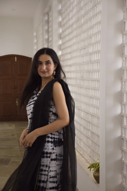 Black Shibori Kurta Set with Dupatta