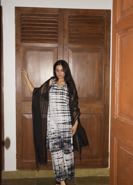 Black Shibori Kurta Set with Dupatta